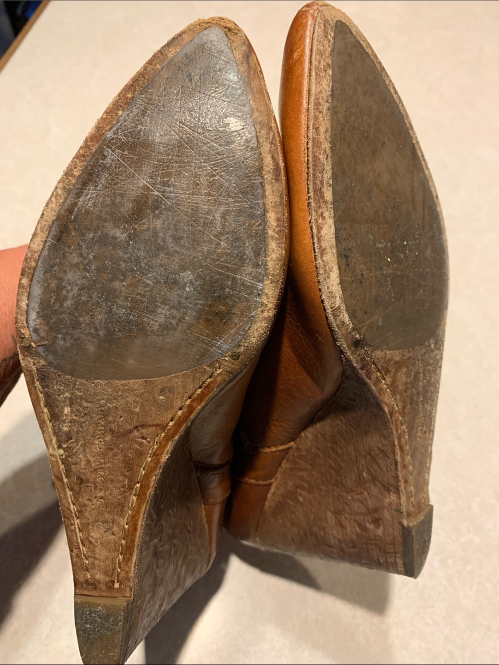 Frye Cognac Leather Pointed-Toe Ankle Booties Size 9 - Picture 9 of 14